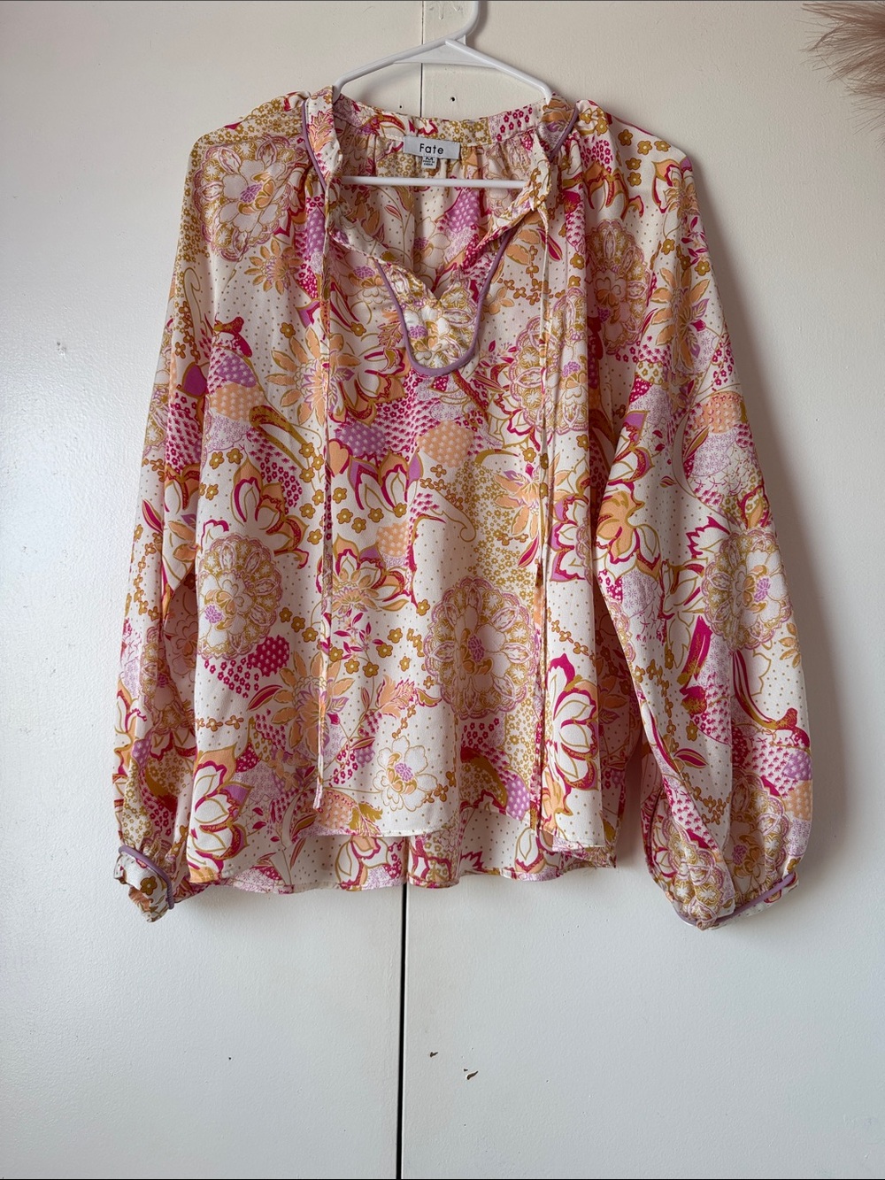 Women’s Blouse